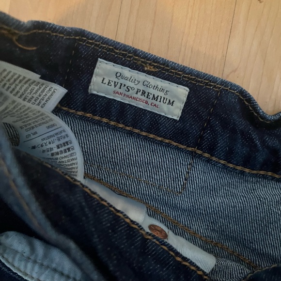 Levi’s - Men’s 511 Slim Fit Jean - Picture 2 of 4